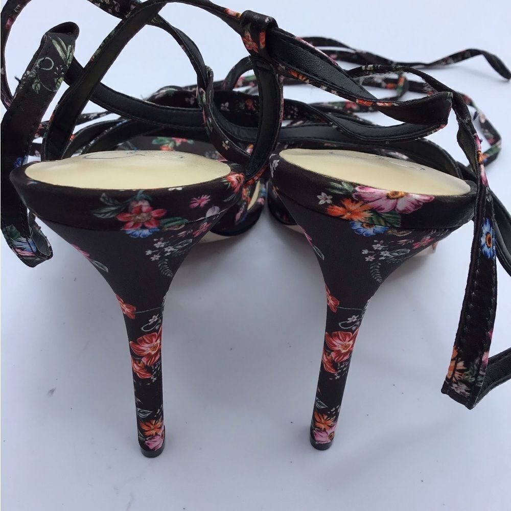 Jessica Simpson Black Jexilla Floral Strappy Wrap Sandal Size 11 (43) - Picture 9 of 10